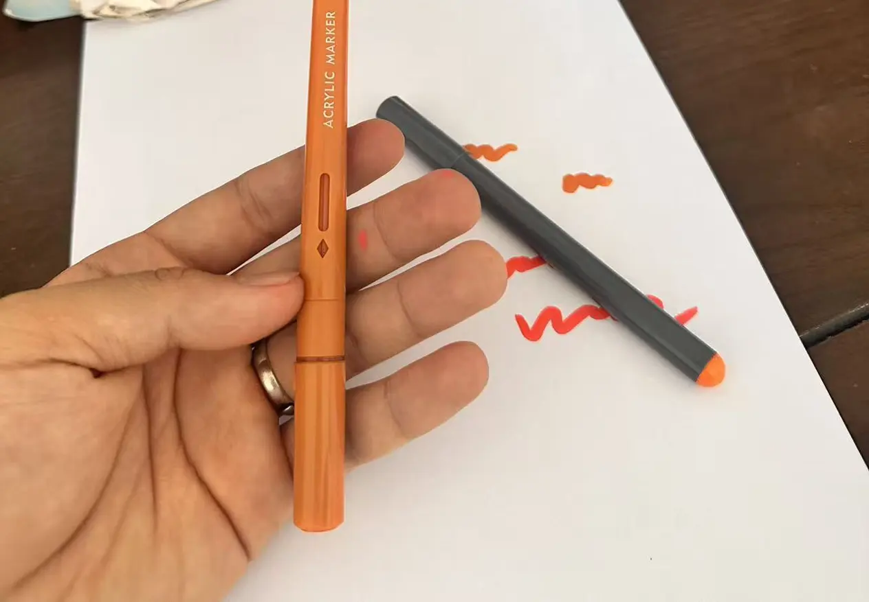 Two acrylic marker samples the client wanted to reproduce