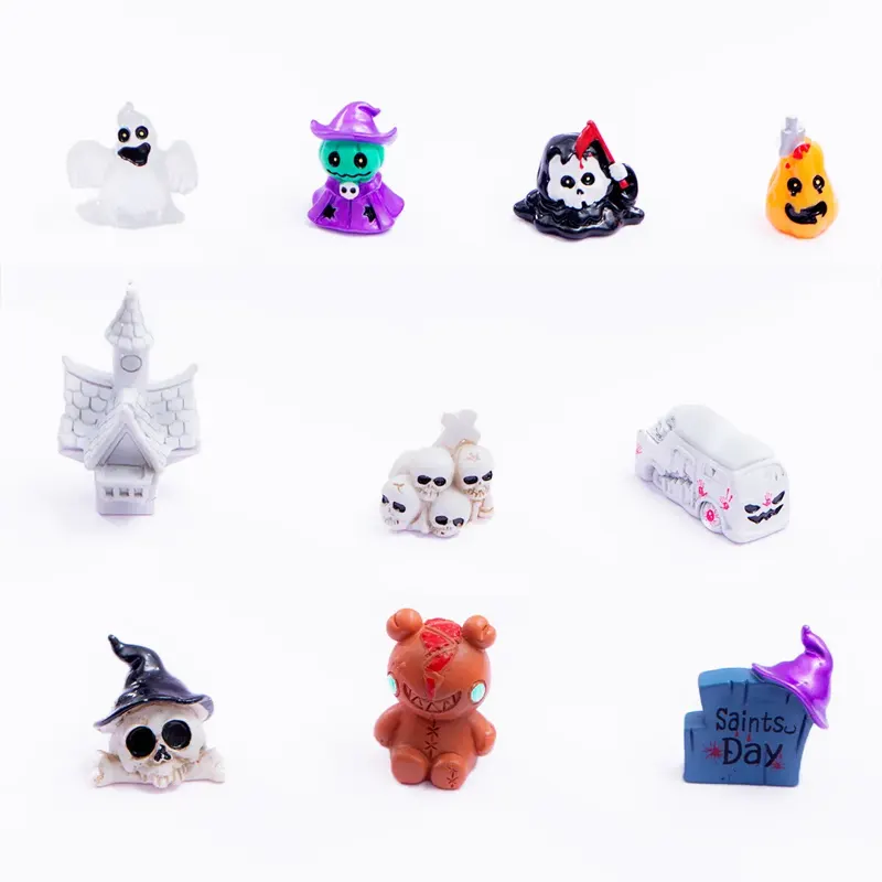 Halloween Skull and Pumpkin Resin Miniatures
