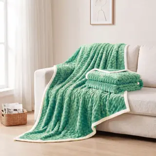 Green Jacquard Flannel Throw Blanket with Cream Trim