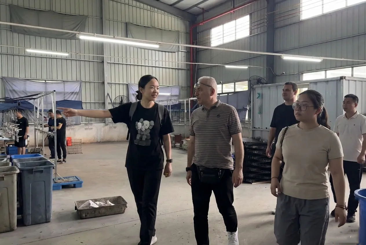 Polasourcing team guiding buyers through an on-site factory visit